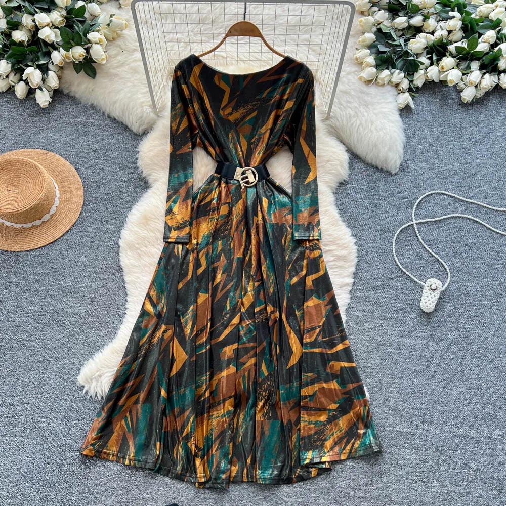 Vintage Print Crew Neck Long Sleeve Dress