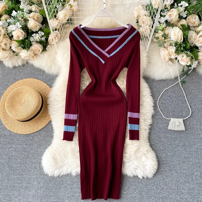 Knit V-Neck Long Sleeve Bodycon Dress