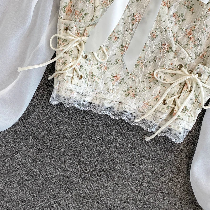 Floral Mesh Lace Patchwork Blouse