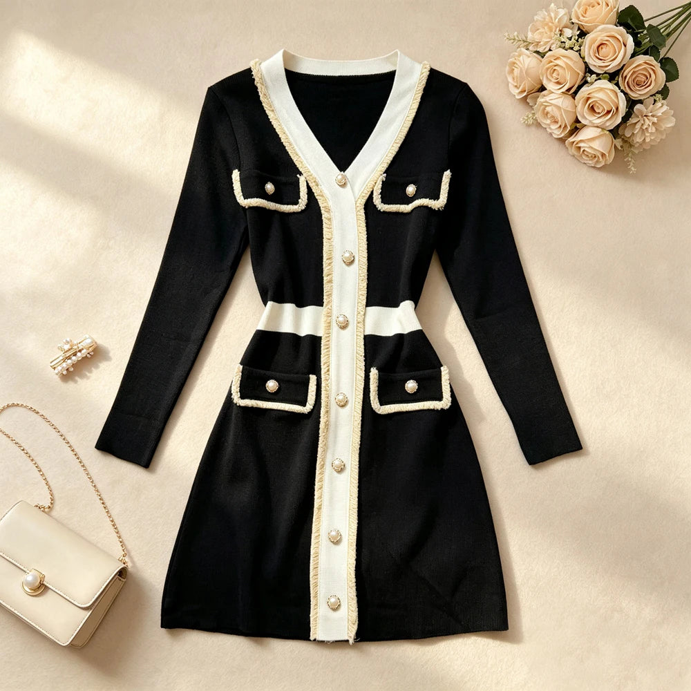 Black And White Slim Waist Knit Mini Dress