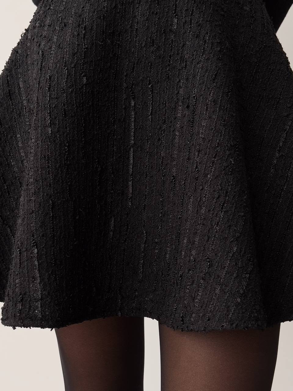 Dokulu Siyah Kloş Etek-Şort