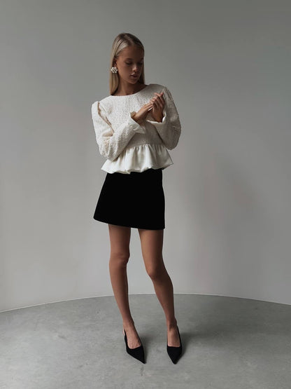 Klasik Siyah Mini Etek