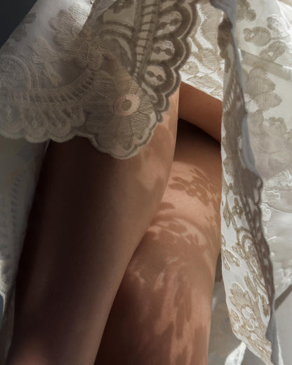 Zarif Beyaz Dantel Detaylı Takım