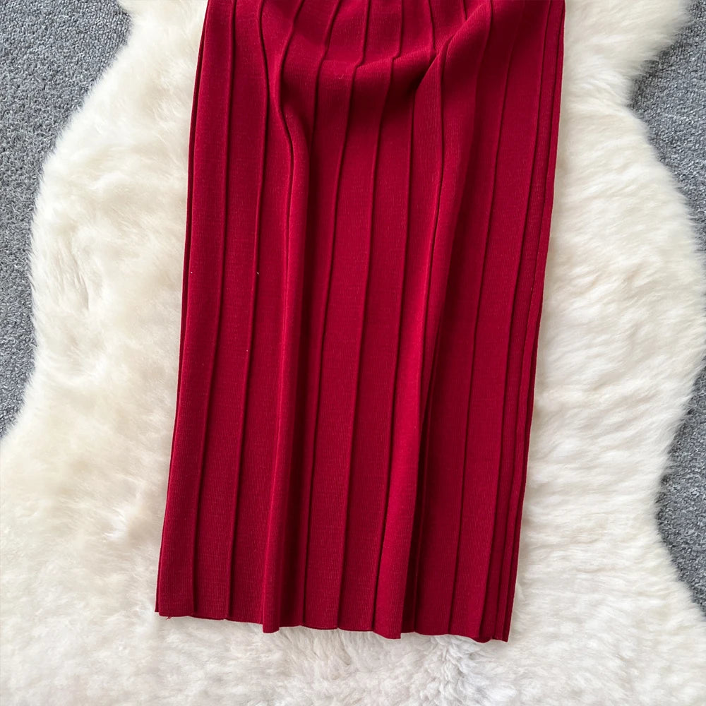 Pearl Pleated Knit Bodycon Maxi Dress