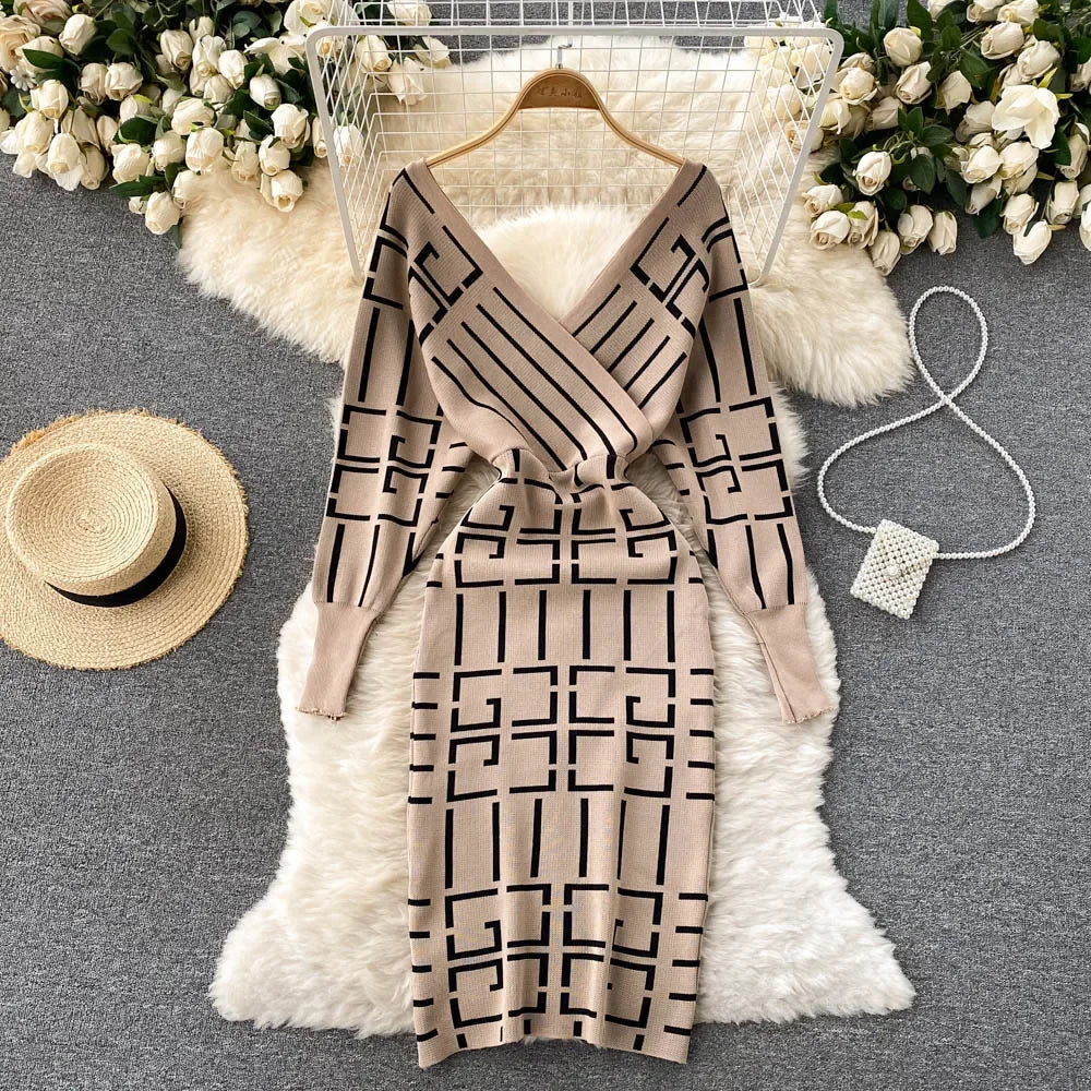 Black Batwing Sleeve Knit Bodycon Dress