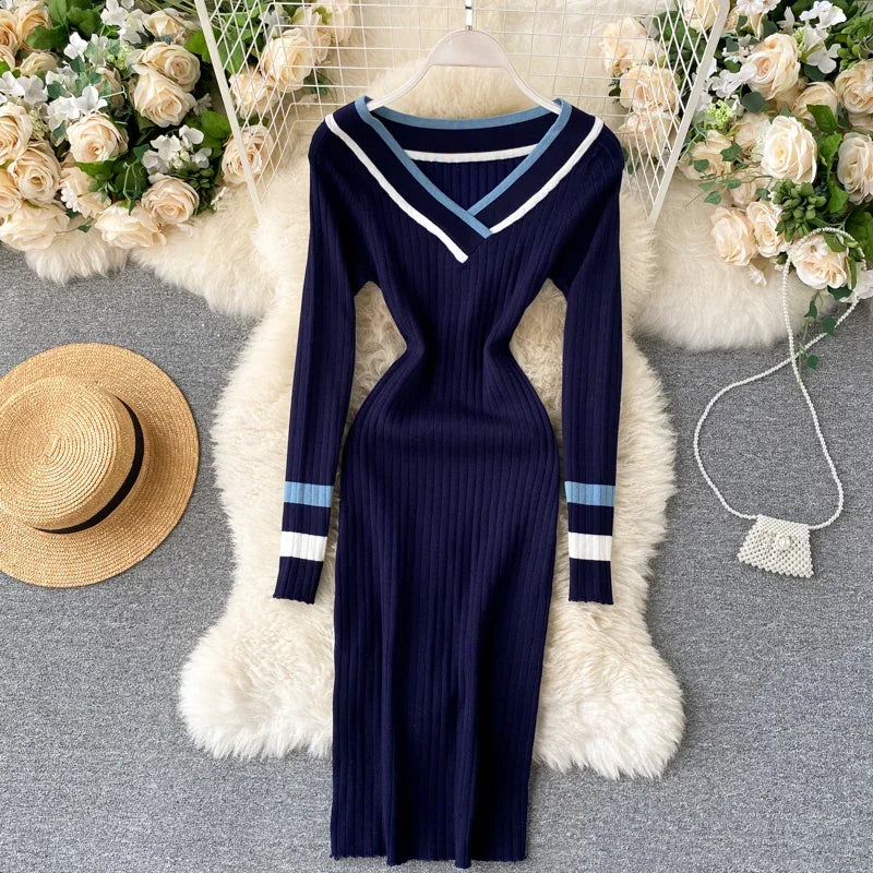 Knit V-Neck Long Sleeve Bodycon Dress