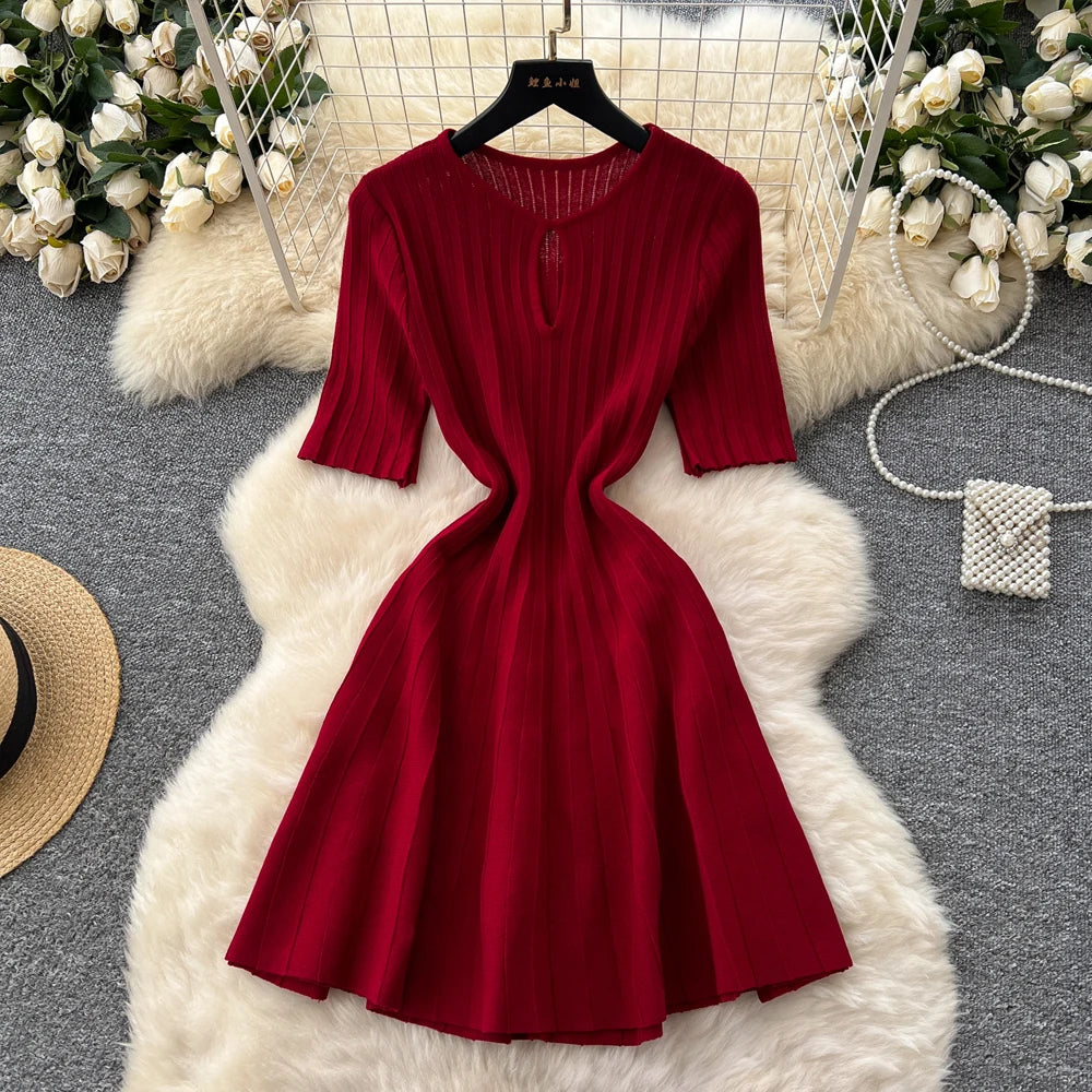 Black Slim Waist Knit A-Line Mini Dress