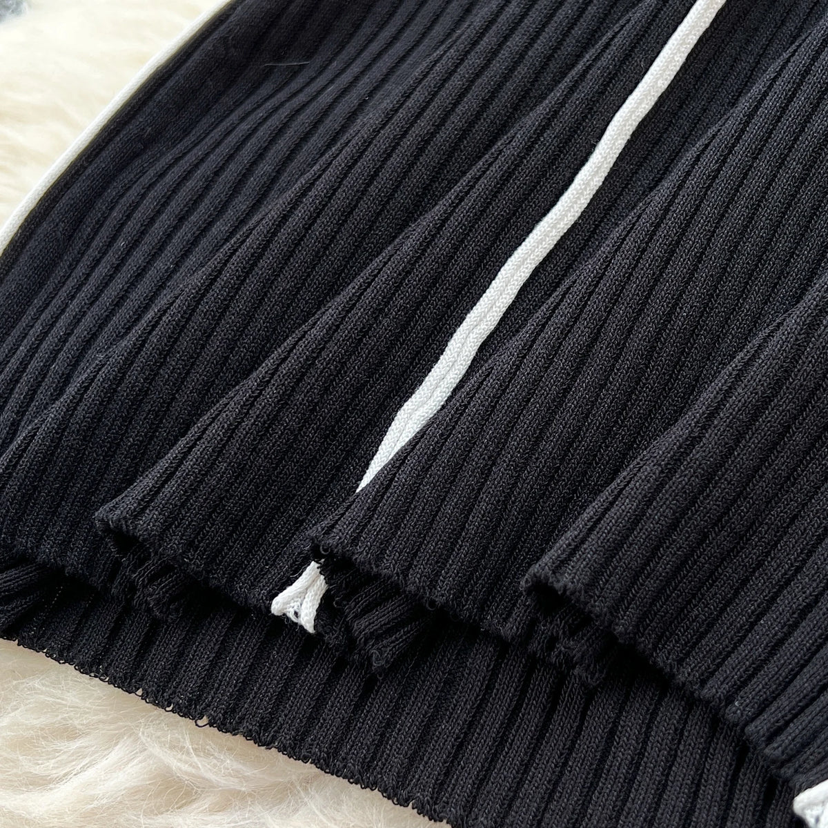 Basic Sleeveless Knit Bodycon Dress