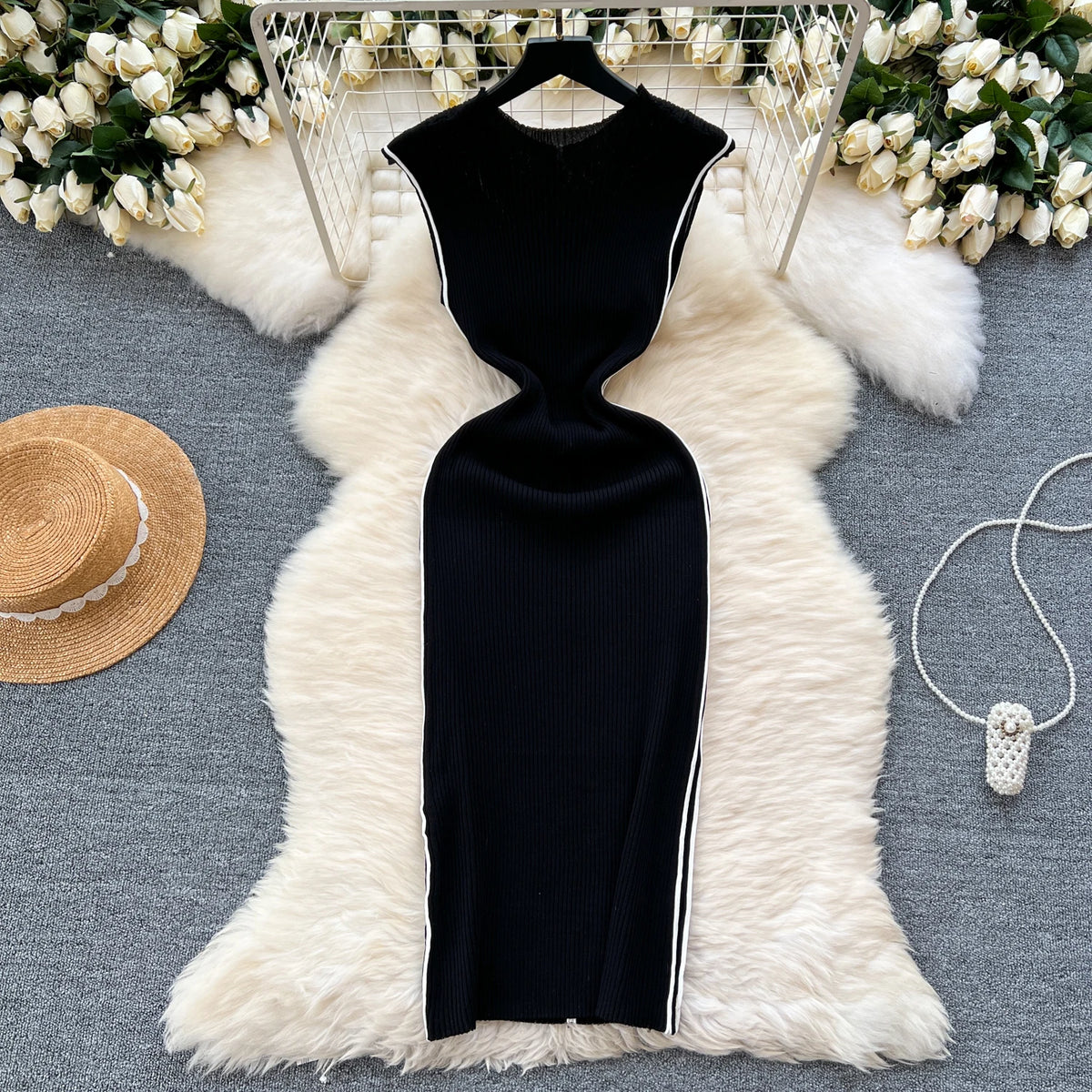Basic Sleeveless Knit Bodycon Dress